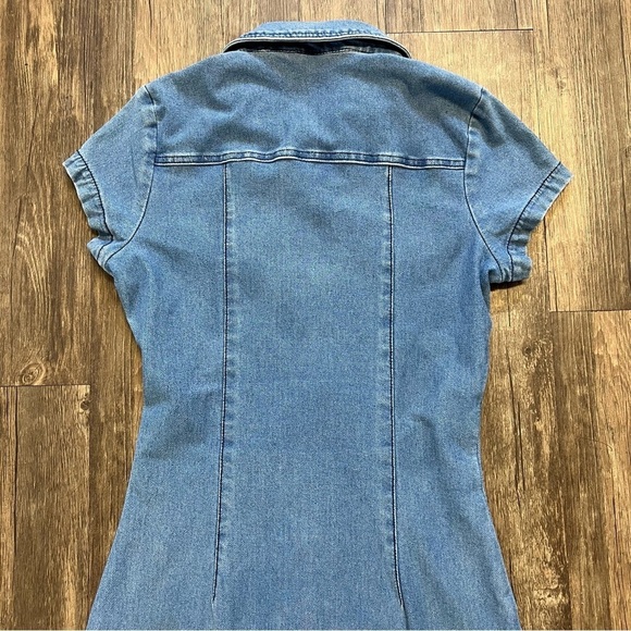 Guess Denim Mid Wash Fitted Short Sleeve Mini Dress Bodycon Stretch Size XS - Picture 10 of 14
